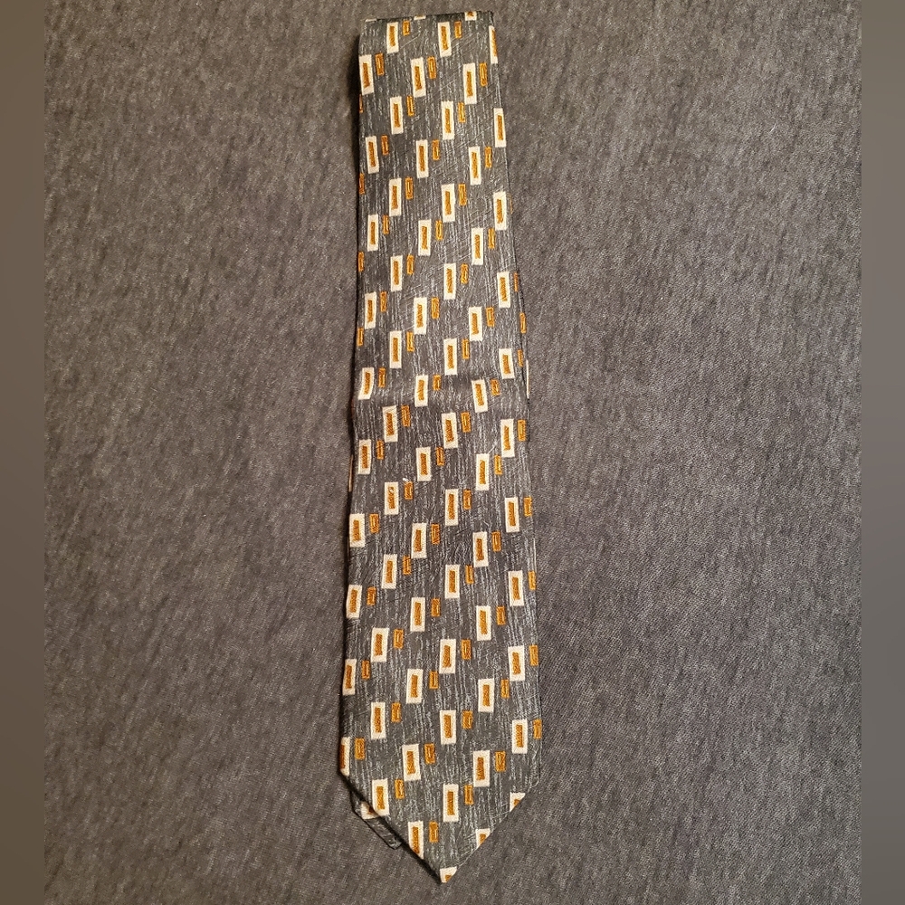 Green and orange 100% silk tie